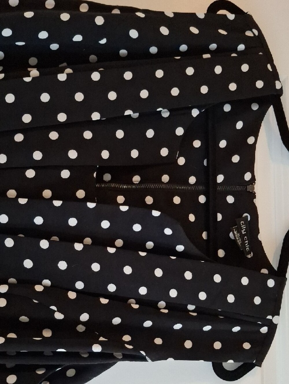 City Chic Black and White Polka Dot Dress With Belt - Picture 5 of 7